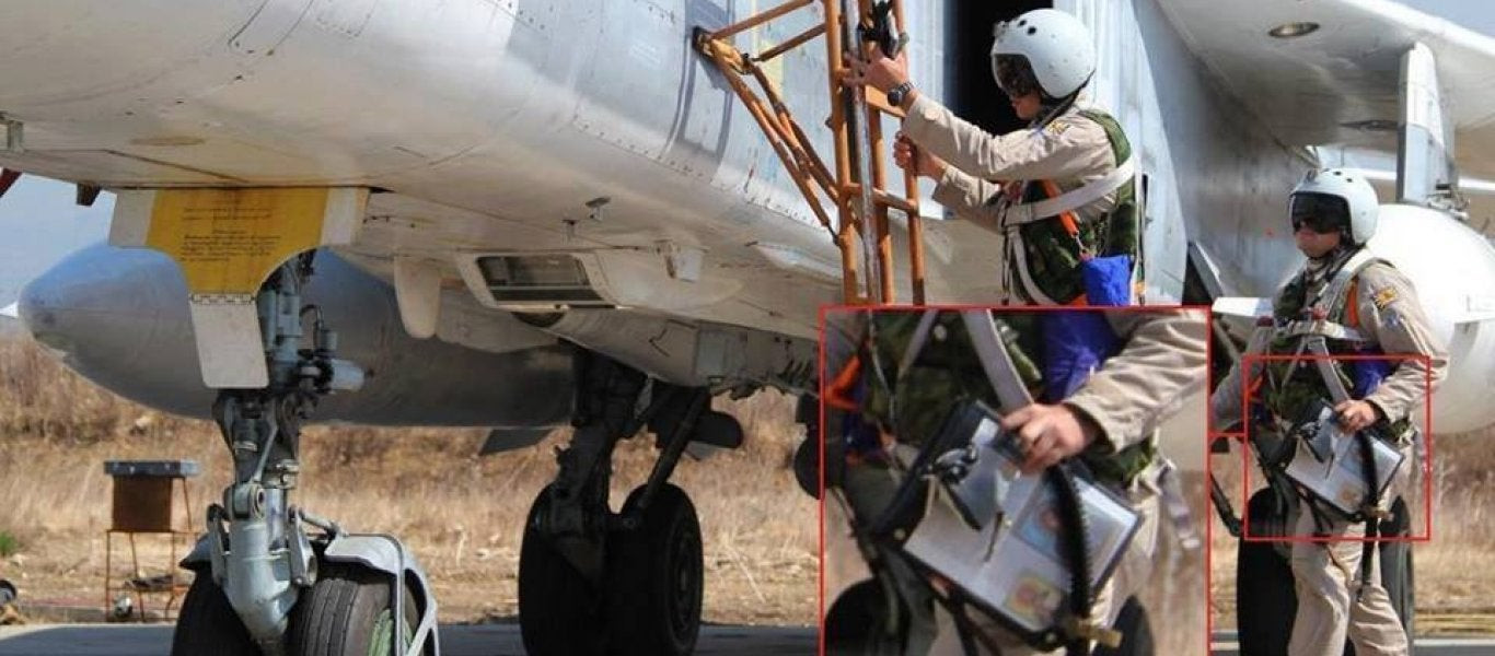 Οι Ρώσοι πιλότοι παίρνουν μαζί τους και εικόνες του Χριστού στον πόλεμο κατά των Ισλαμιστών (εικόνες)